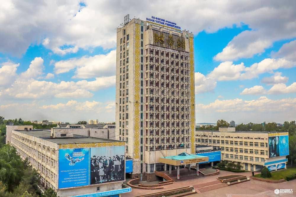 Оснащение симуляционного центра КазНУ им. аль - Фараби 